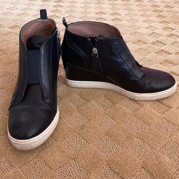 Little Black Booties - Picture 2 of 3